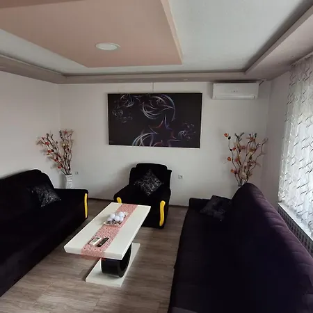 Kaca 1 Apartment