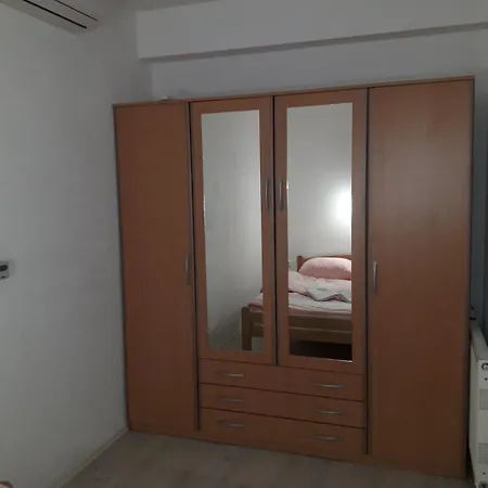 Kaca 1 Apartment