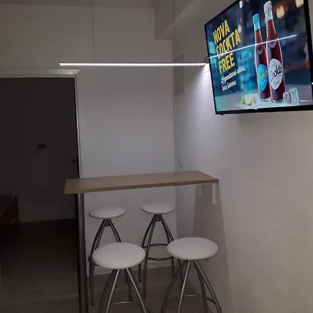 Apartment Kaca 1