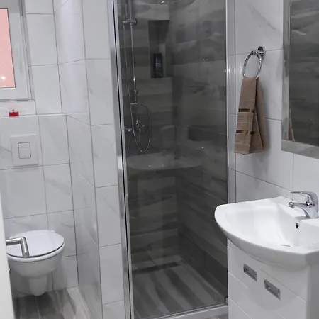 Kaca 1 Apartamento *